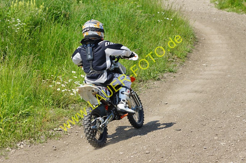 24.5.14 Lauer-Foto 1695Kinder