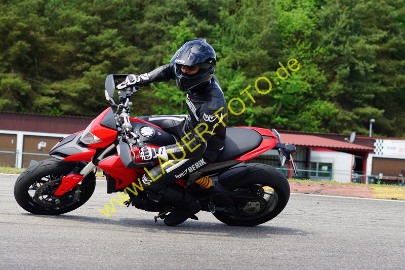 26.5.14 Lauer-Foto 476Hypermotard