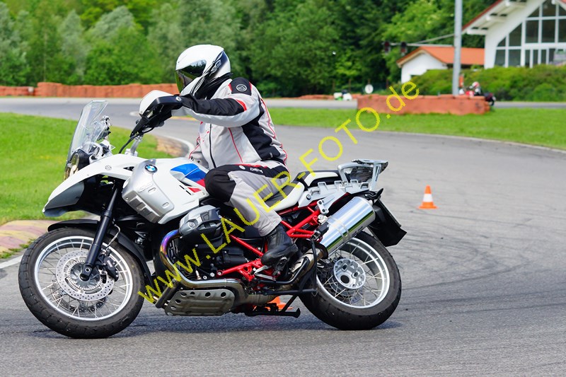 26.5.14 Lauer-Foto 405R1200 GS BlWs