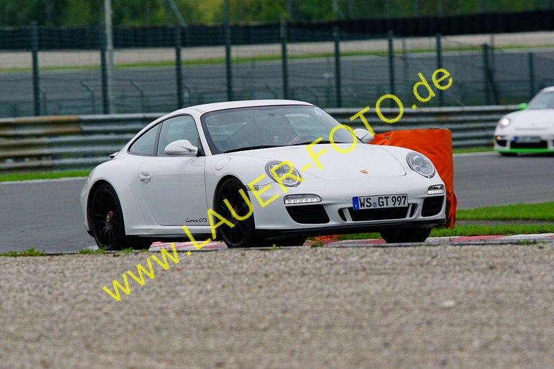 Carrera GTS Weiß Lauer-Foto 235