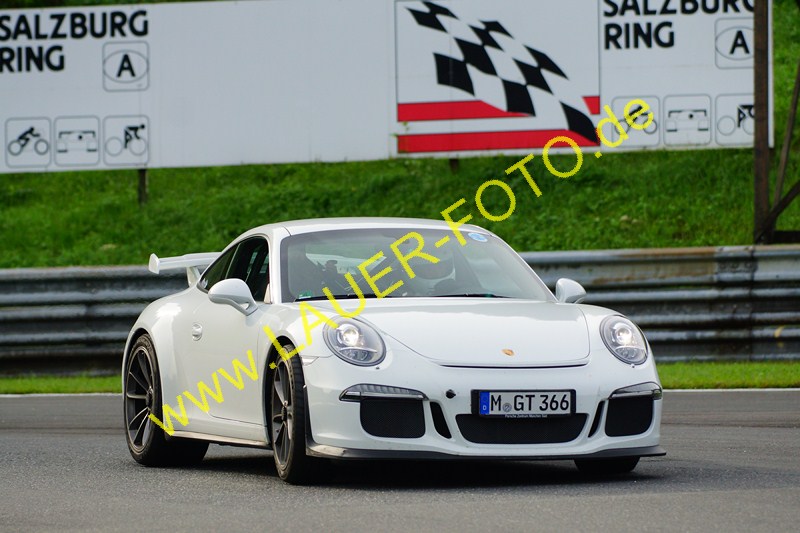 GT3 Weiß Lauer-Foto 409