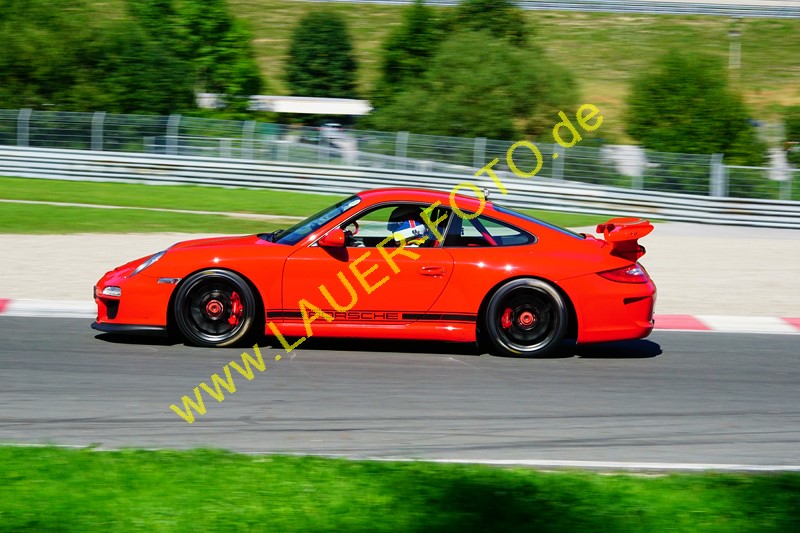 GT3 Rot Lauer-Foto (5)