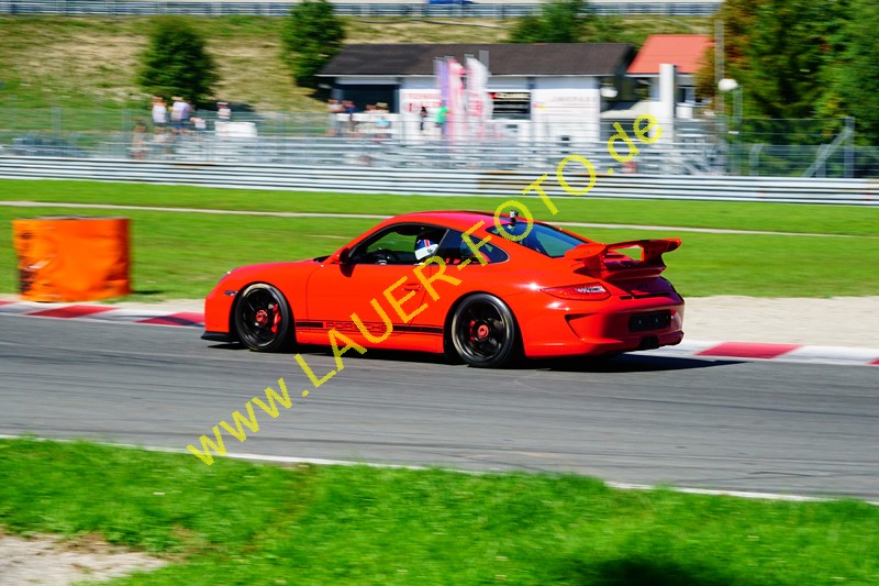 GT3 Rot Lauer-Foto (8)