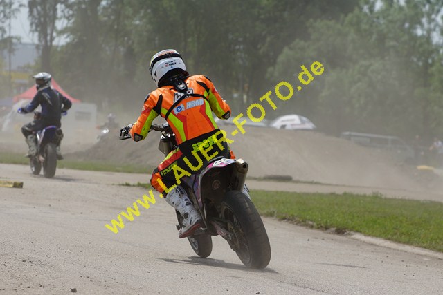 24.6.12 Supermoto Freising (133).