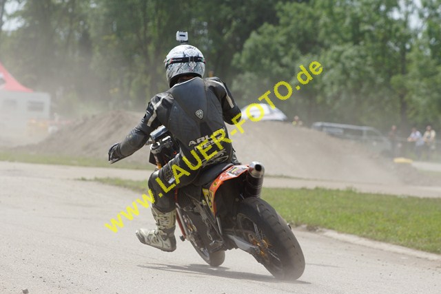 24.6.12 Supermoto Freising (135).