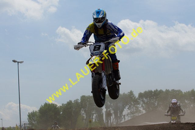 24.6.12 Supermoto Freising (157).