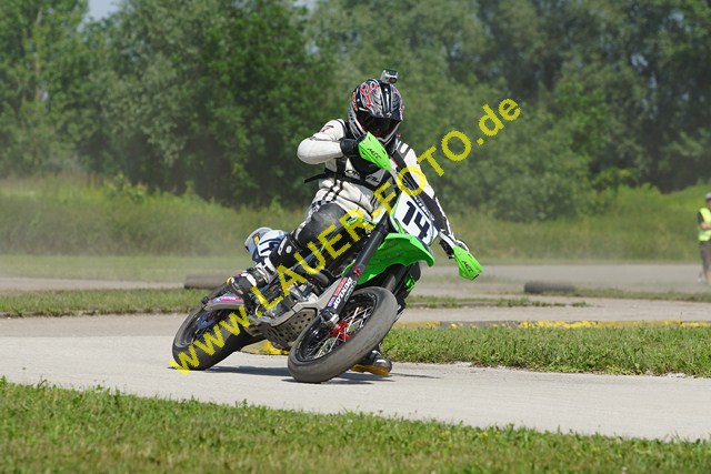 24.6.12 Supermoto Freising (16).