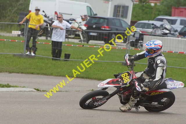 24.6.12 Supermoto Freising (201).