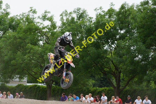 24.6.12 Supermoto Freising (221).