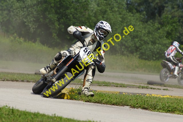 24.6.12 Supermoto Freising (22).