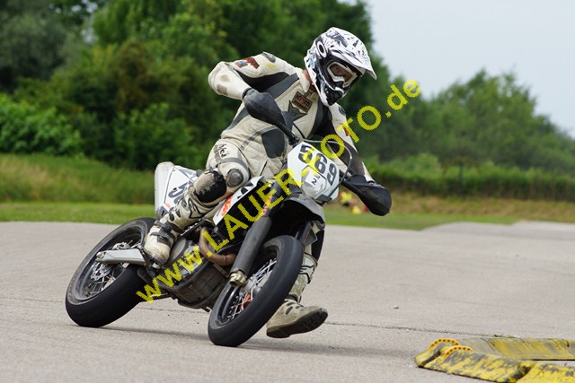 24.6.12 Supermoto Freising (263).