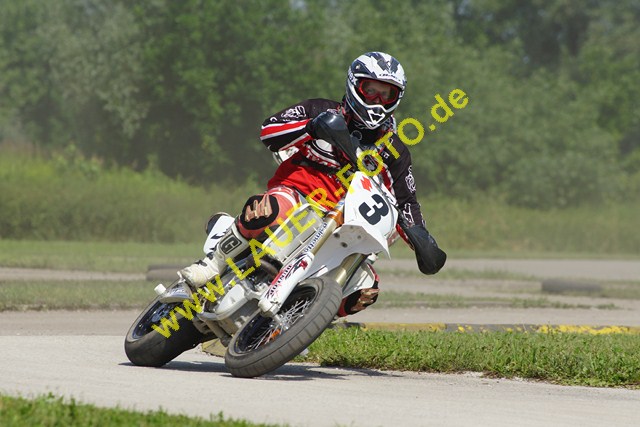 24.6.12 Supermoto Freising (26).