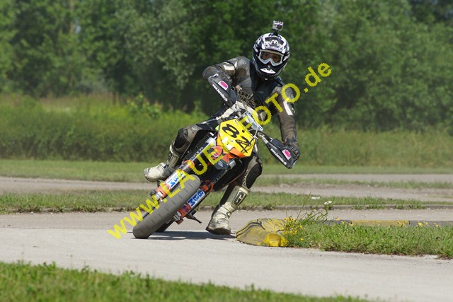 24.6.12 Supermoto Freising (29).