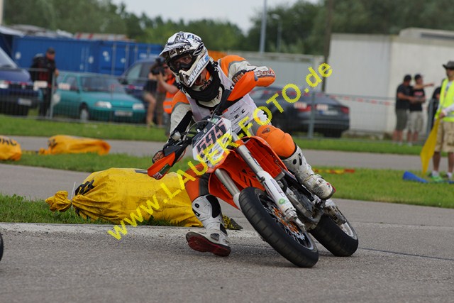 24.6.12 Supermoto Freising (370).