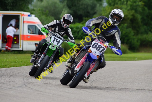 24.6.12 Supermoto Freising (410).