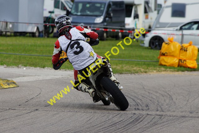 24.6.12 Supermoto Freising (430).