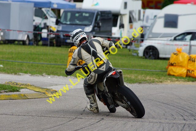 24.6.12 Supermoto Freising (432).