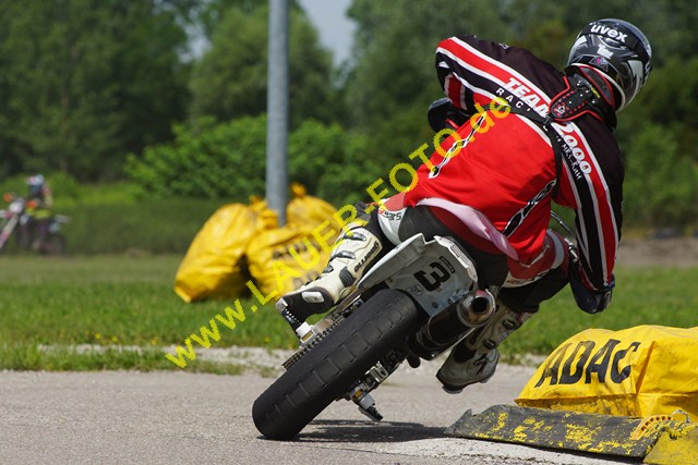 24.6.12 Supermoto Freising (48).