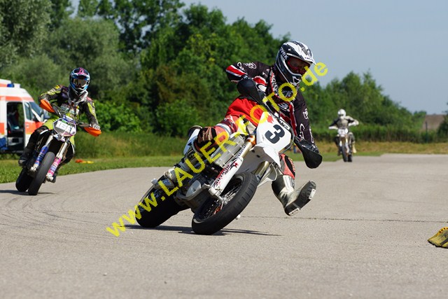 24.6.12 Supermoto Freising (558).