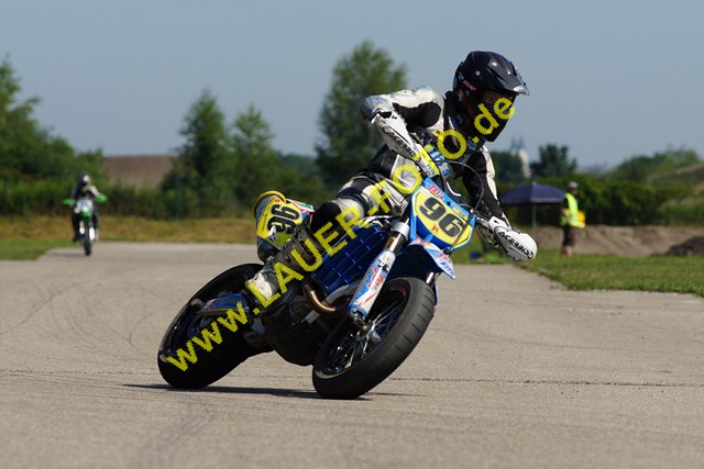 24.6.12 Supermoto Freising (571).