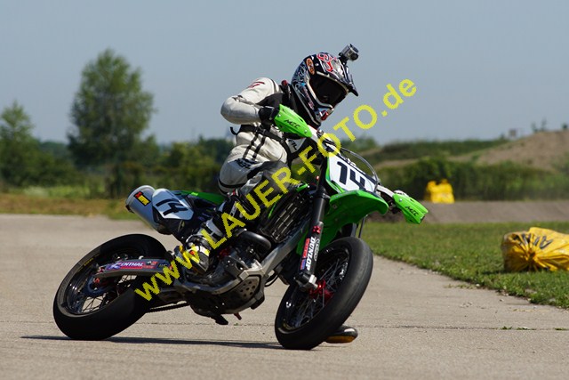 24.6.12 Supermoto Freising (572).