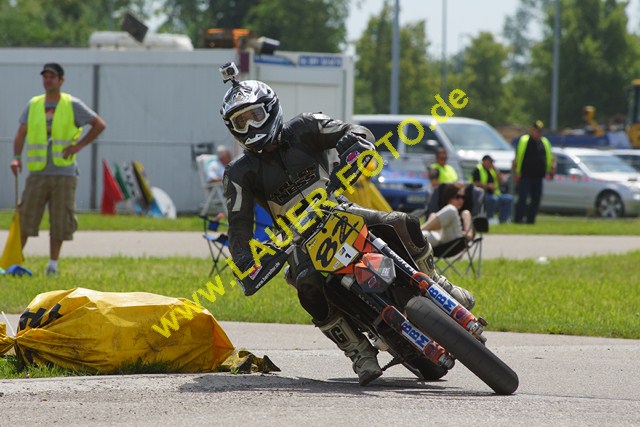 24.6.12 Supermoto Freising (61).