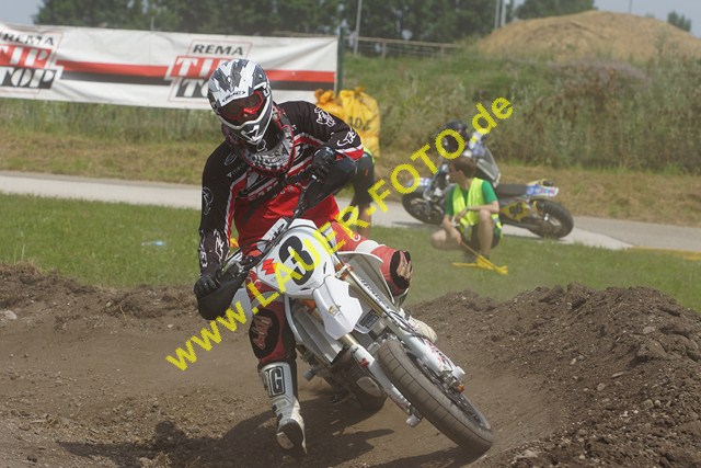 24.6.12 Supermoto Freising (67).